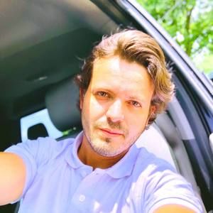 Meet your Posher, Diego